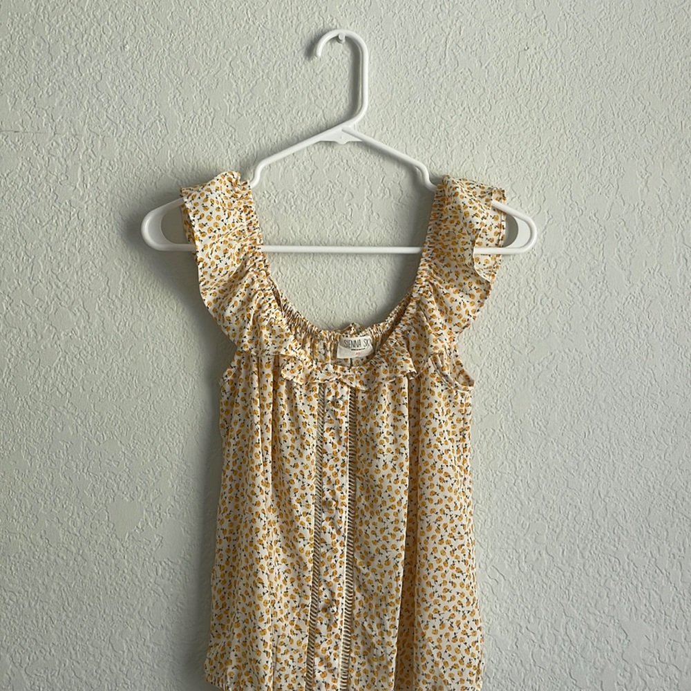 floral blouse